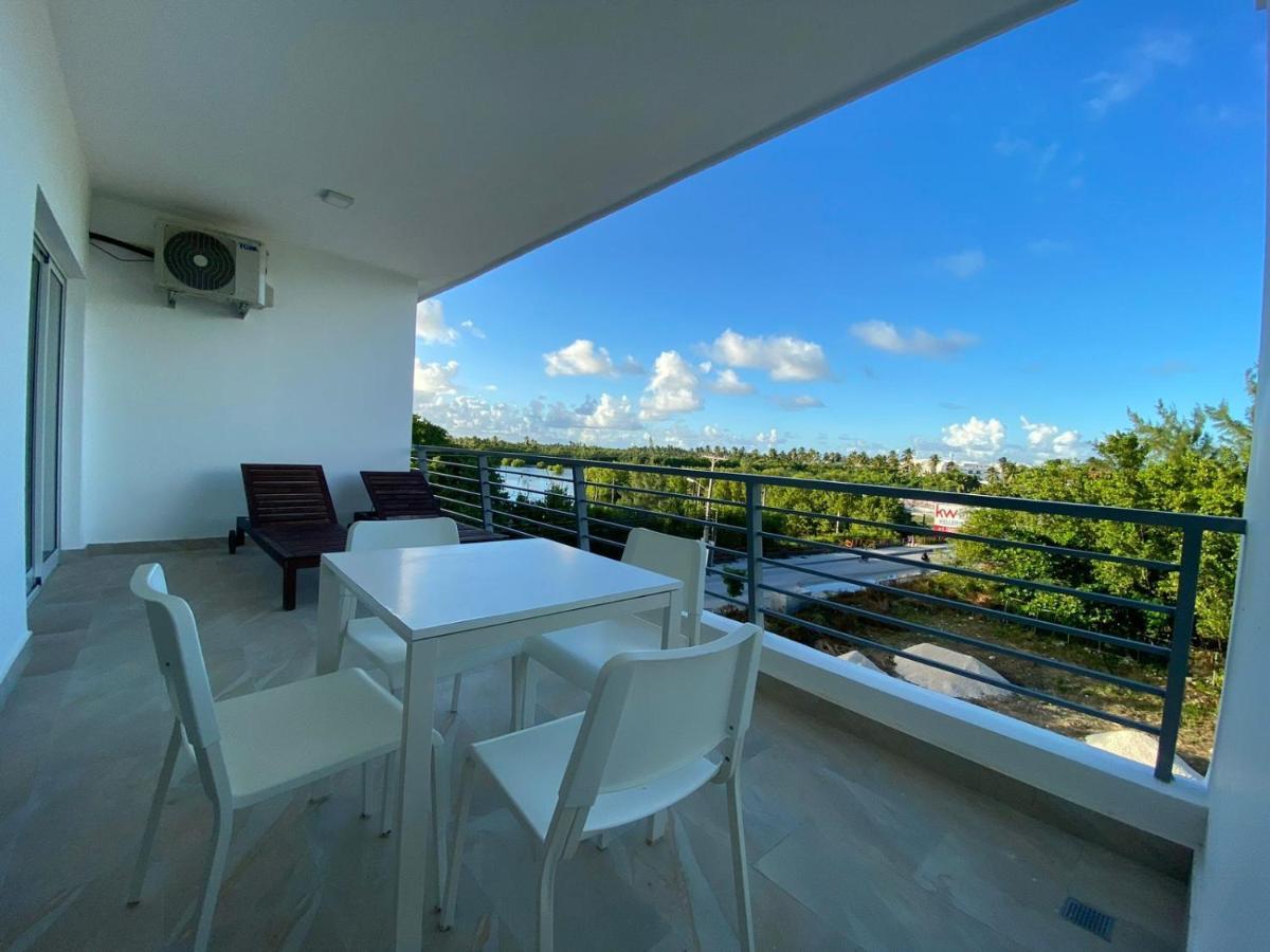 One Suite Punta Cana Holidays Appartments Exterior photo