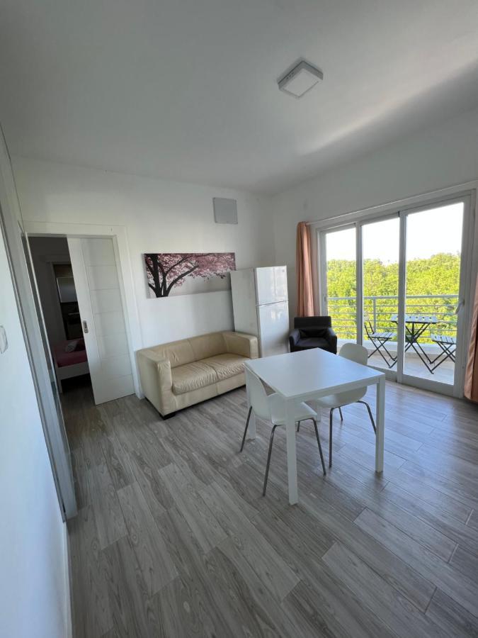 One Suite Punta Cana Holidays Appartments Exterior photo